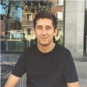 Profesor de filosofía apto para todas las edades y niveles educativos